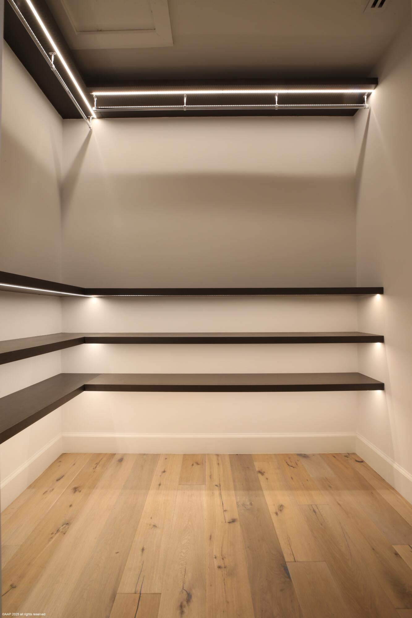 BROOKSIDE 1 / Golf Brook - Residential