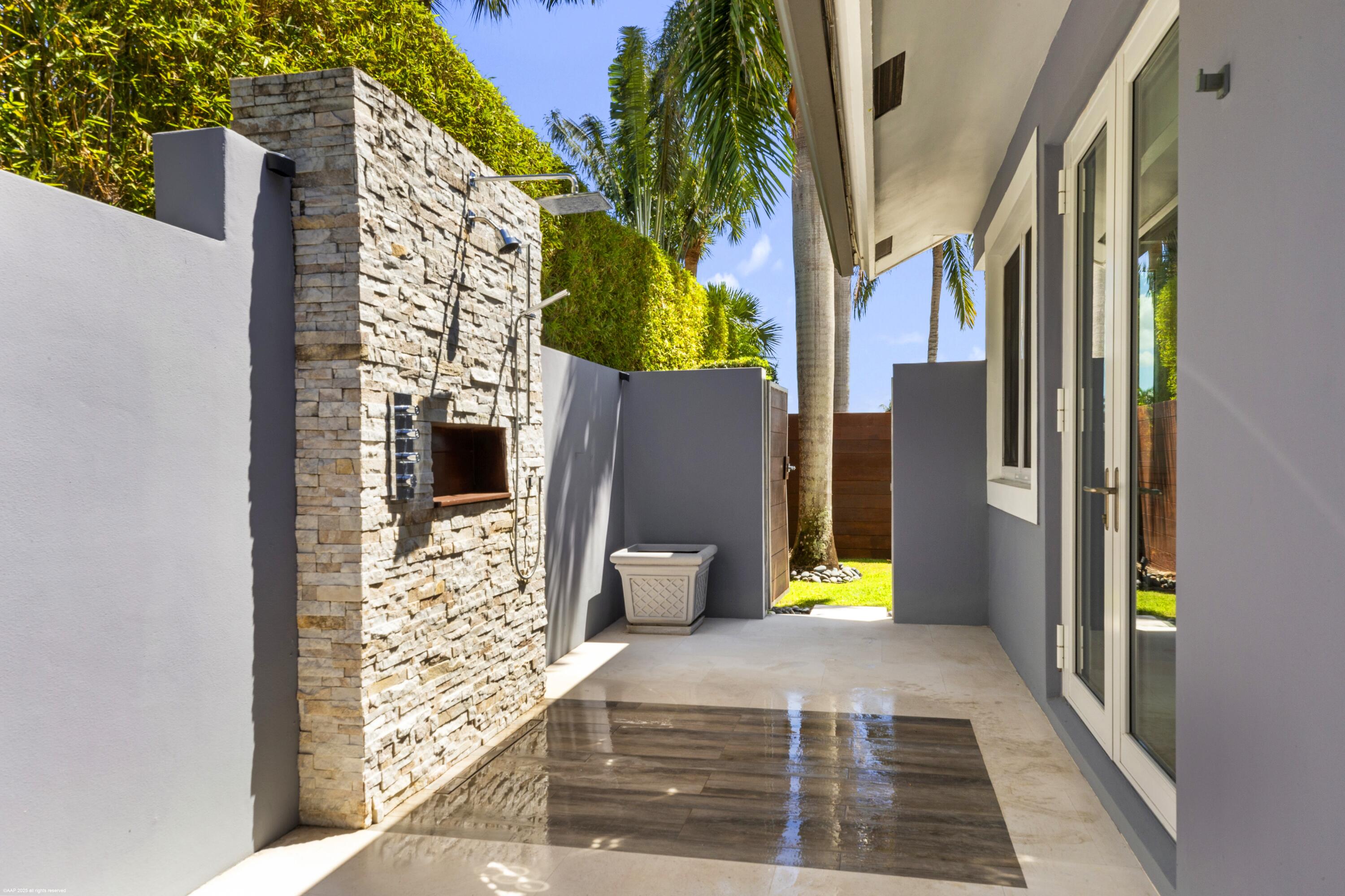 BROOKSIDE 1 / Golf Brook - Residential