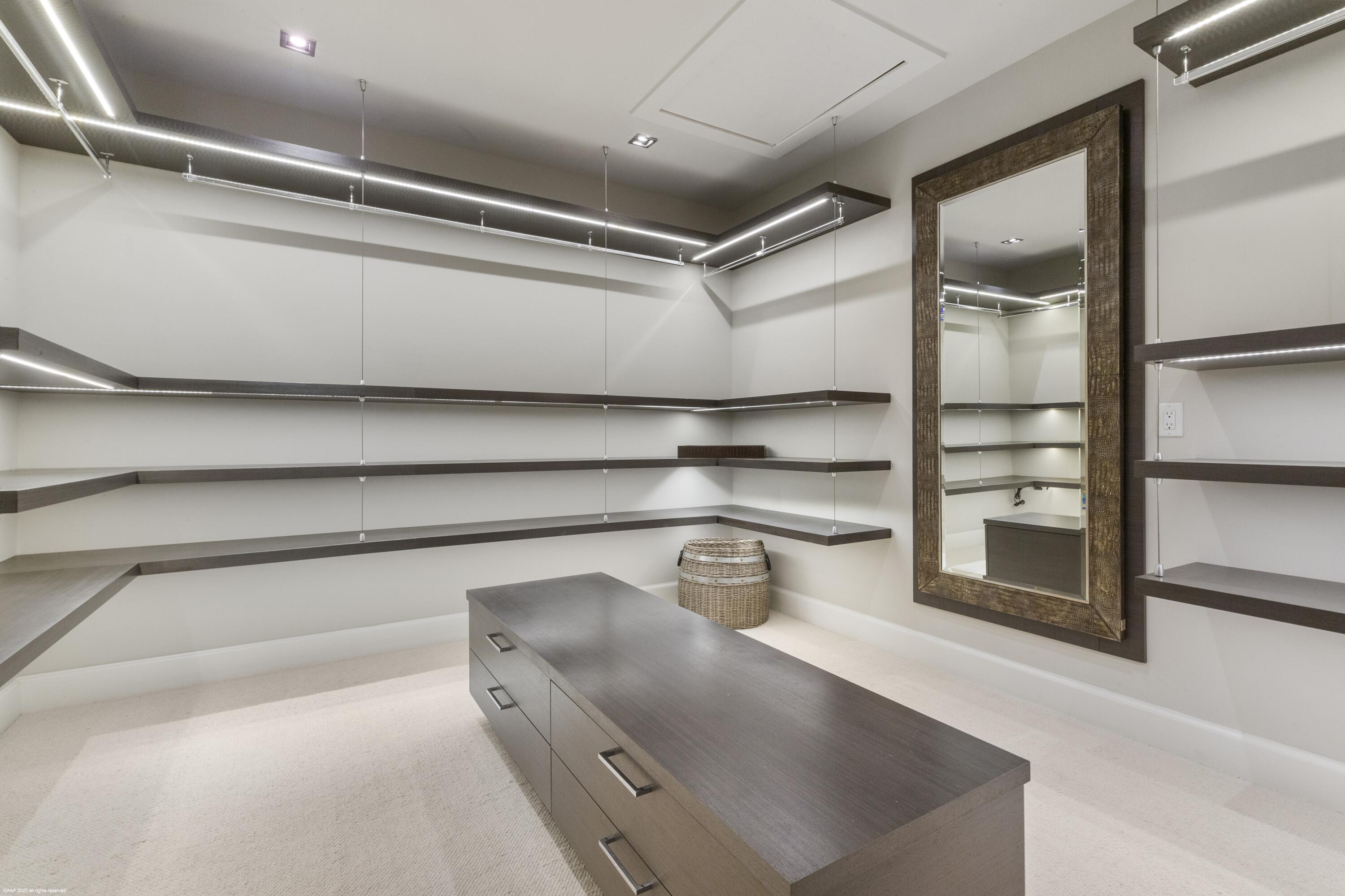 BROOKSIDE 1 / Golf Brook - Residential