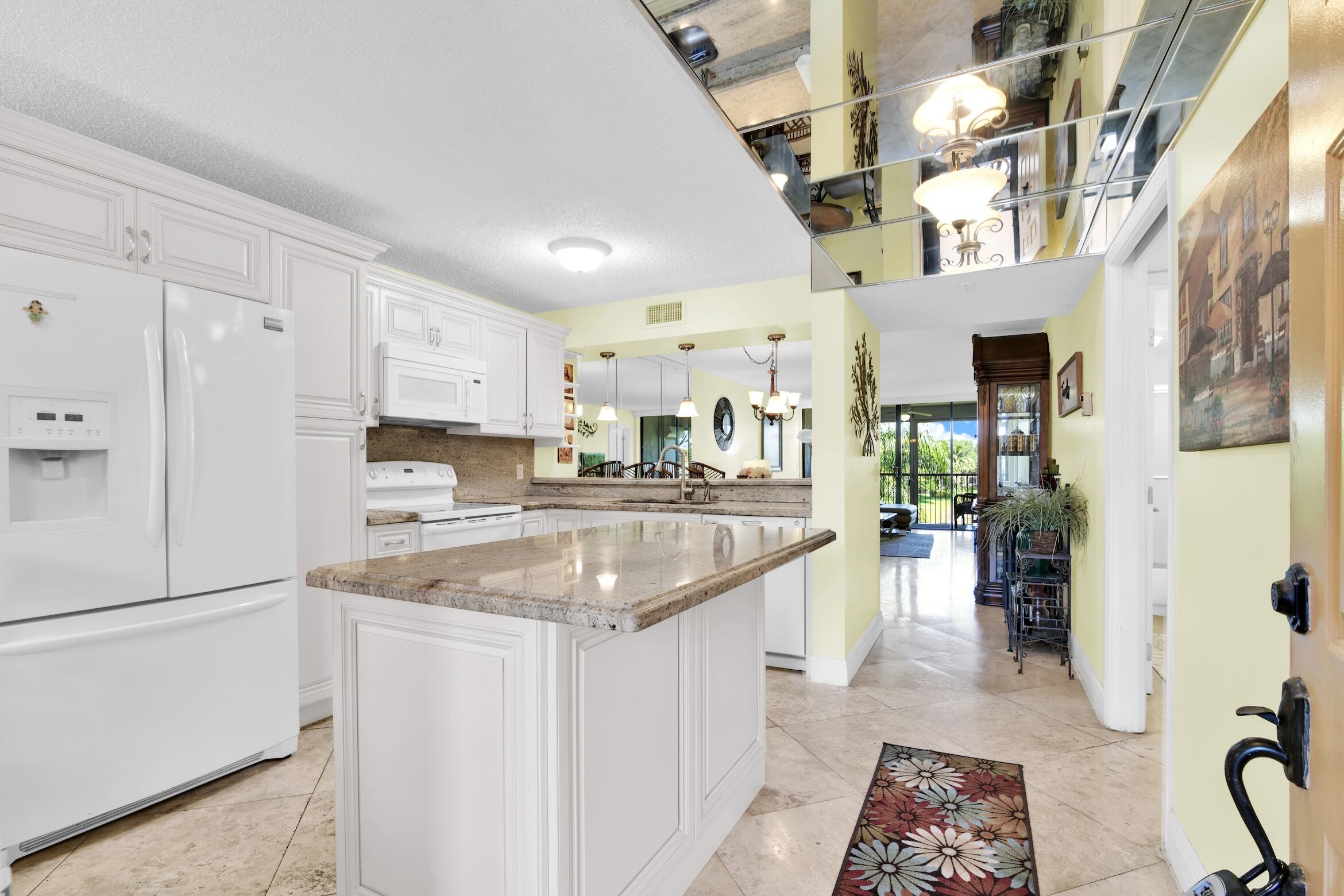 5734 Coral Lake Drive 310, Margate FL 33063