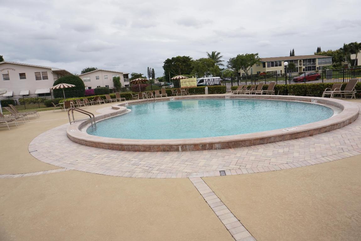 CENTURY VILLAGE 1ST FLOOR GREAT DEAL... - Residential