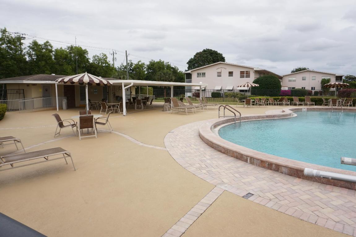 CENTURY VILLAGE 1ST FLOOR GREAT DEAL... - Residential