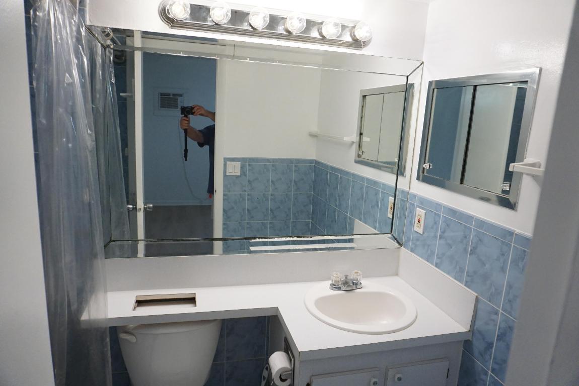 CENTURY VILLAGE 1ST FLOOR GREAT DEAL... - Residential