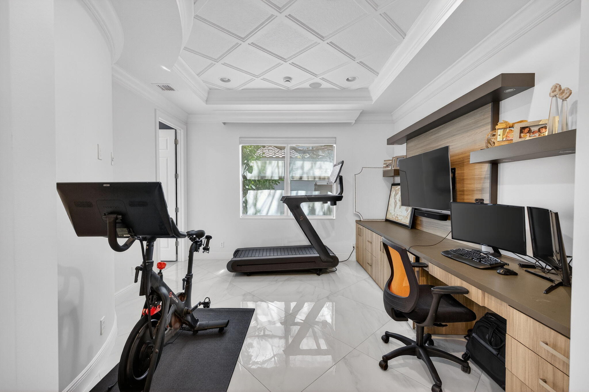 PARKLAND GOLF AND COUNTRY CLUB - Residential