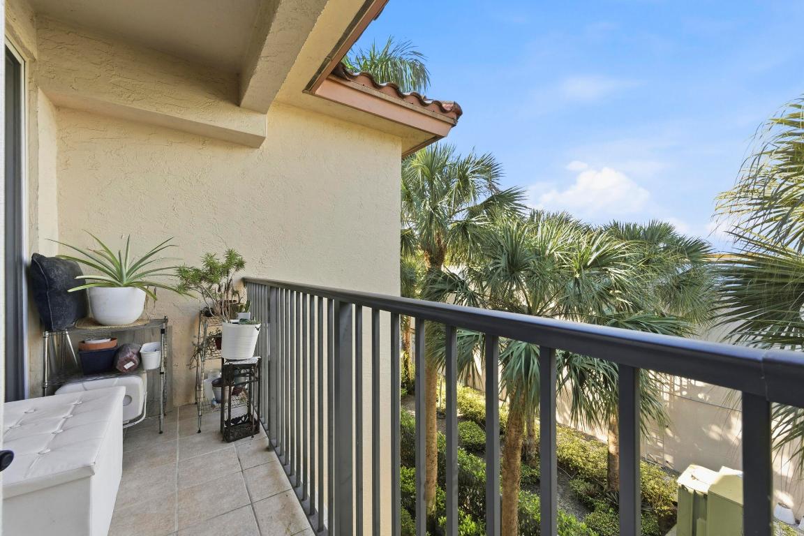 FLAGLER POINTE CONDO - Residential