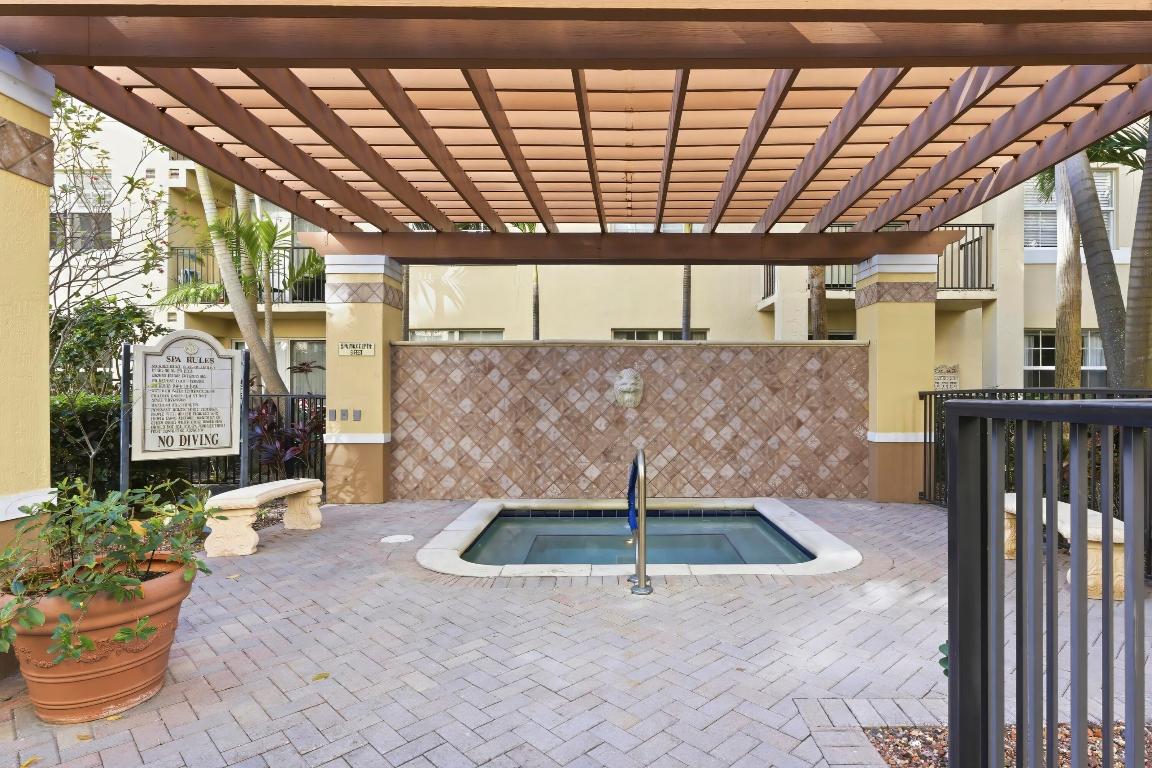 FLAGLER POINTE CONDO - Residential