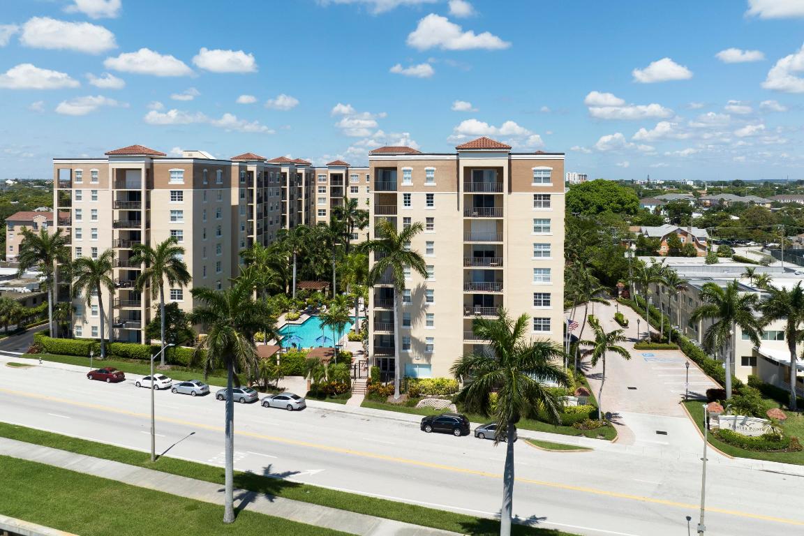 FLAGLER POINTE CONDO - Residential