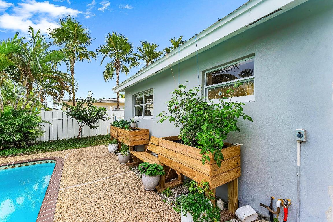 BOULEVARD PARK ISLES SEC 4 - Residential