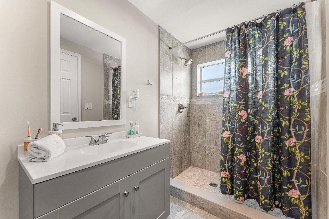 BOULEVARD PARK ISLES SEC 4 - Residential