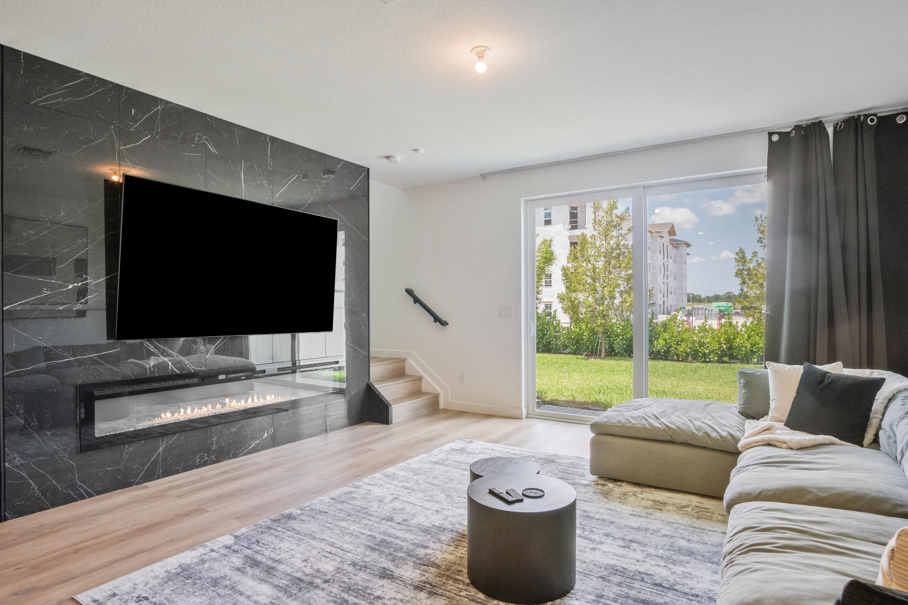 VERANDA PLAT NO. 9 - Residential Lease