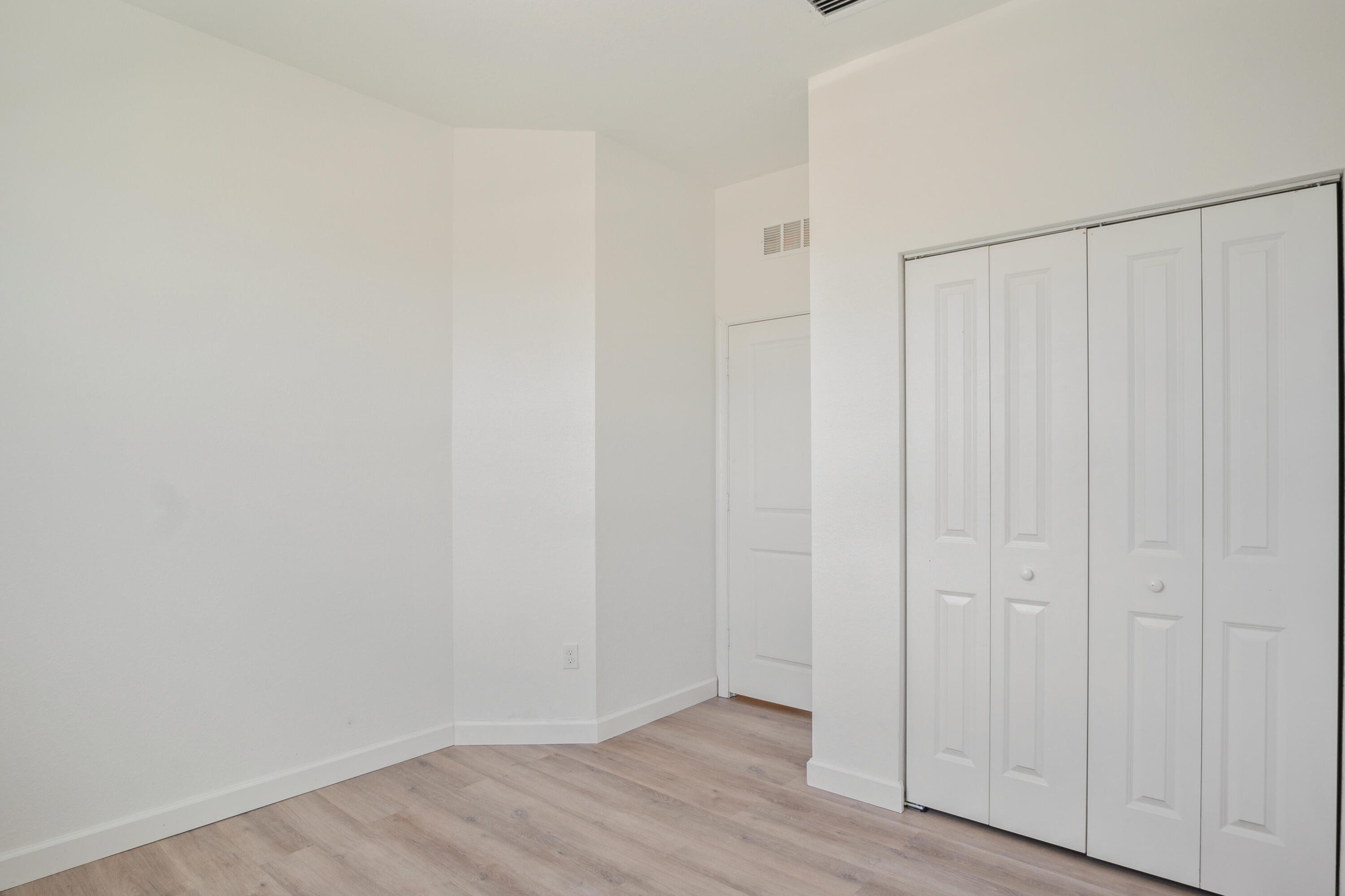 VERANDA PLAT NO. 9 - Residential Lease