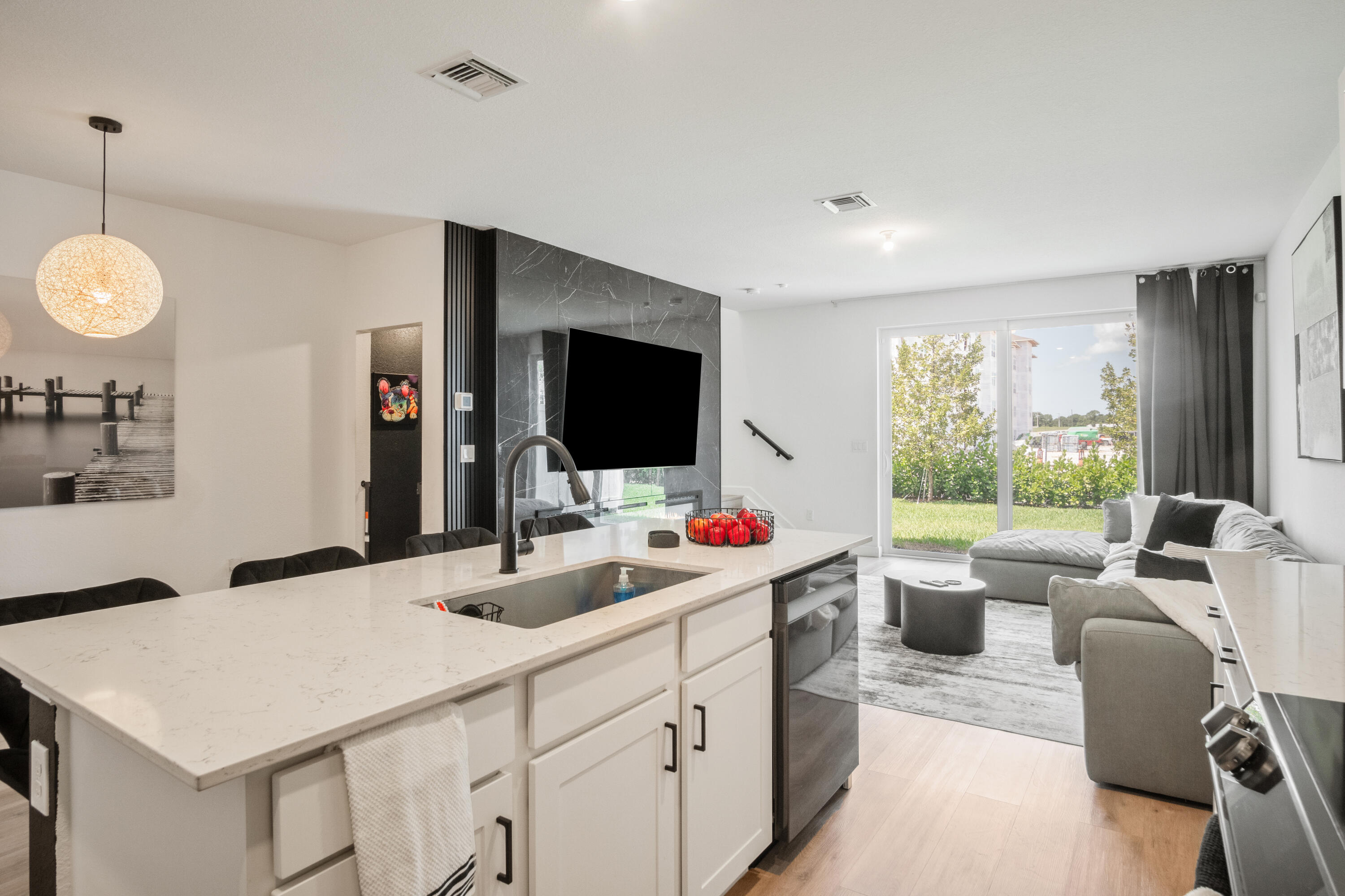 VERANDA PLAT NO. 9 - Residential Lease