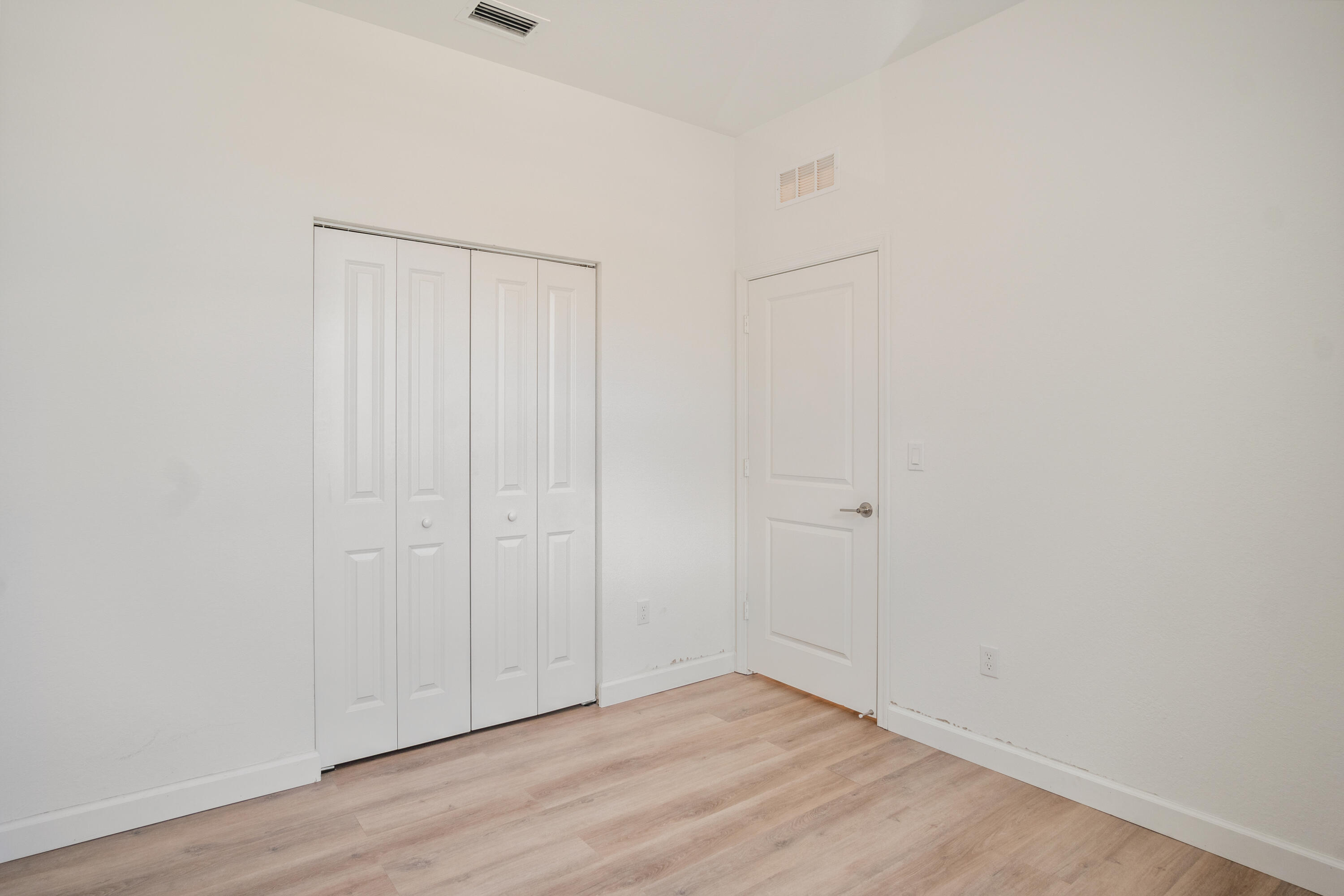 VERANDA PLAT NO. 9 - Residential Lease