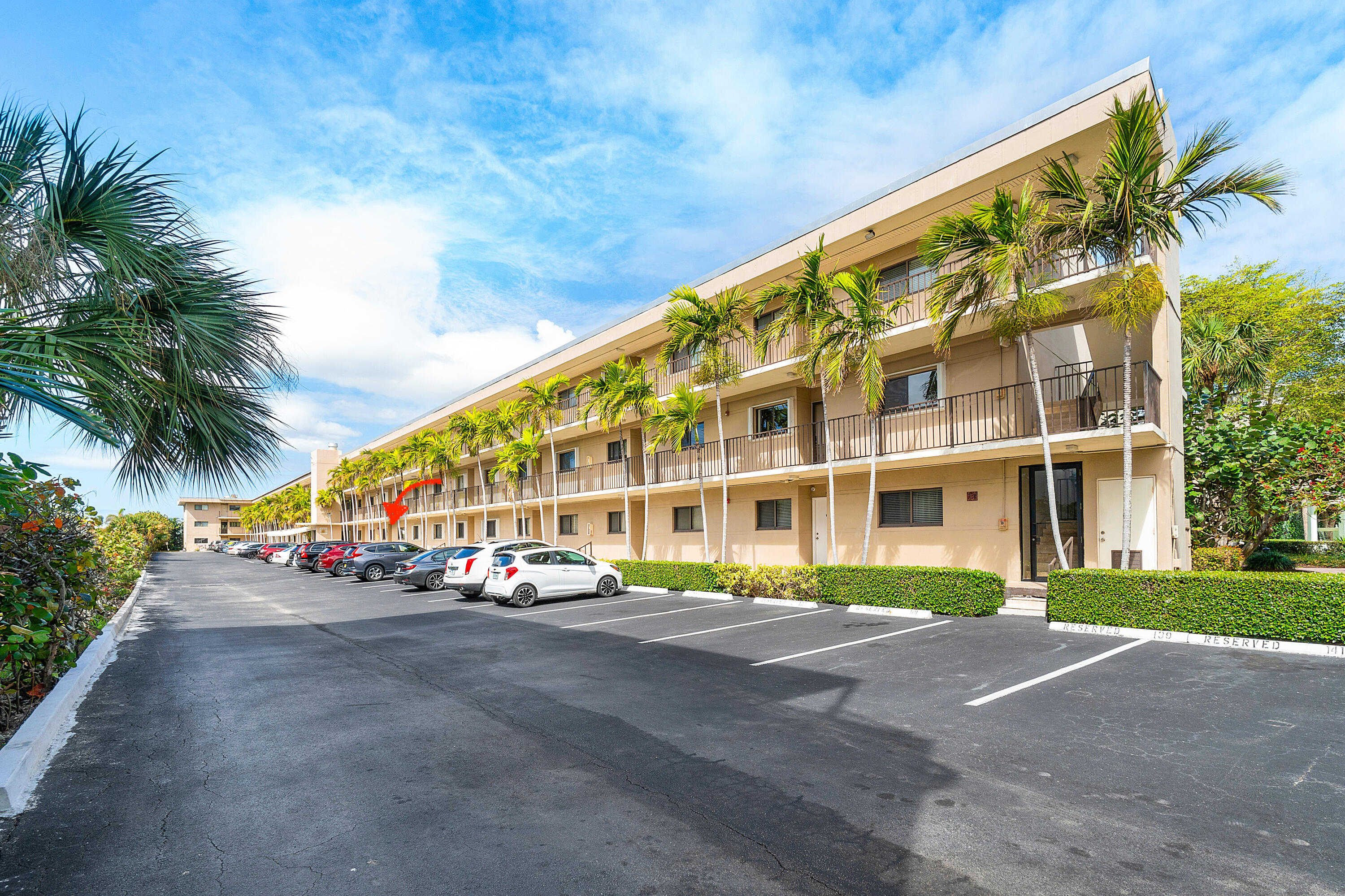 SOUTHGATE CONDO - Residential Lease