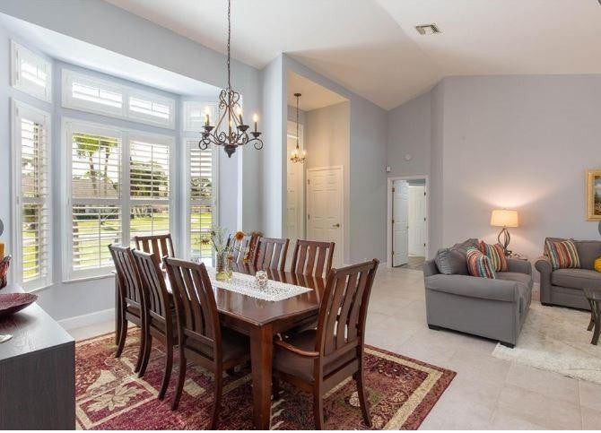 1349 BRAMPTON Cove