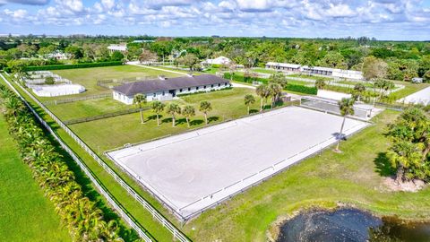 A home in Loxahatchee