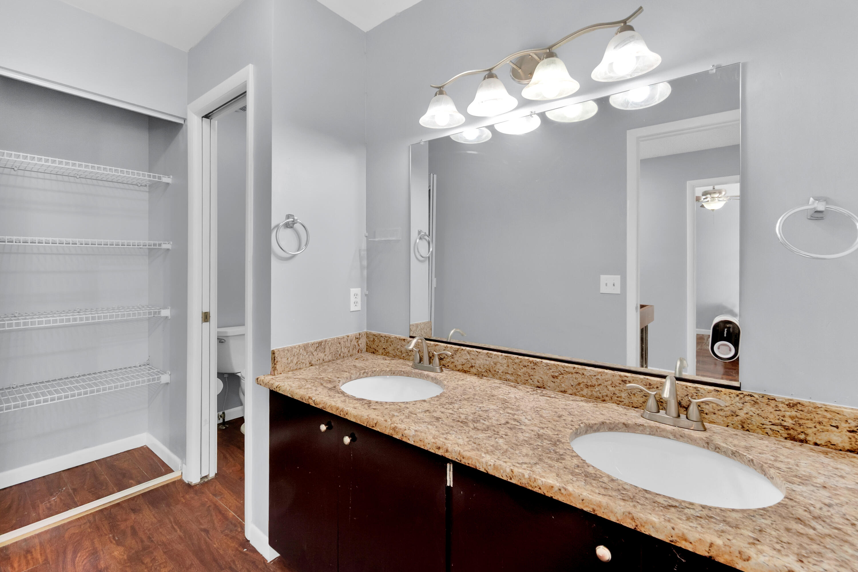 TARPON BAY VILLAS - Residential