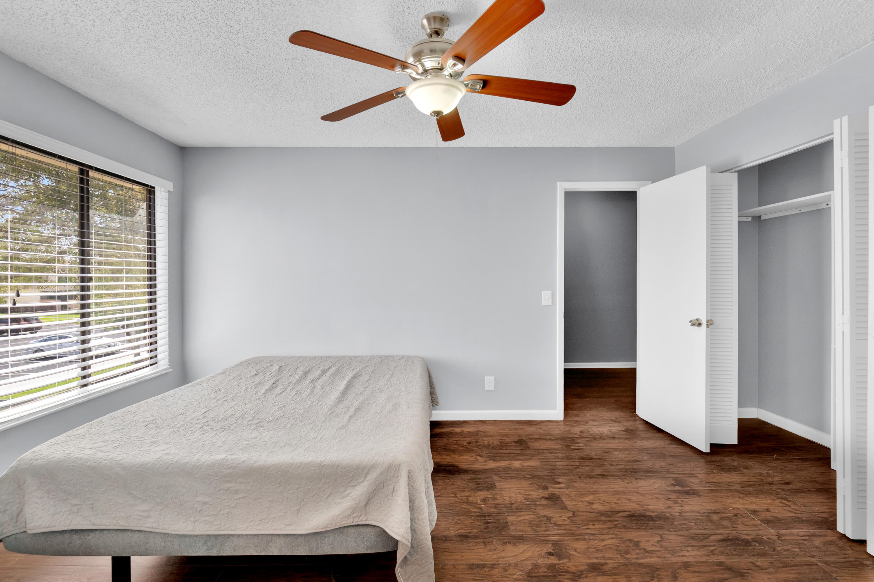 TARPON BAY VILLAS - Residential