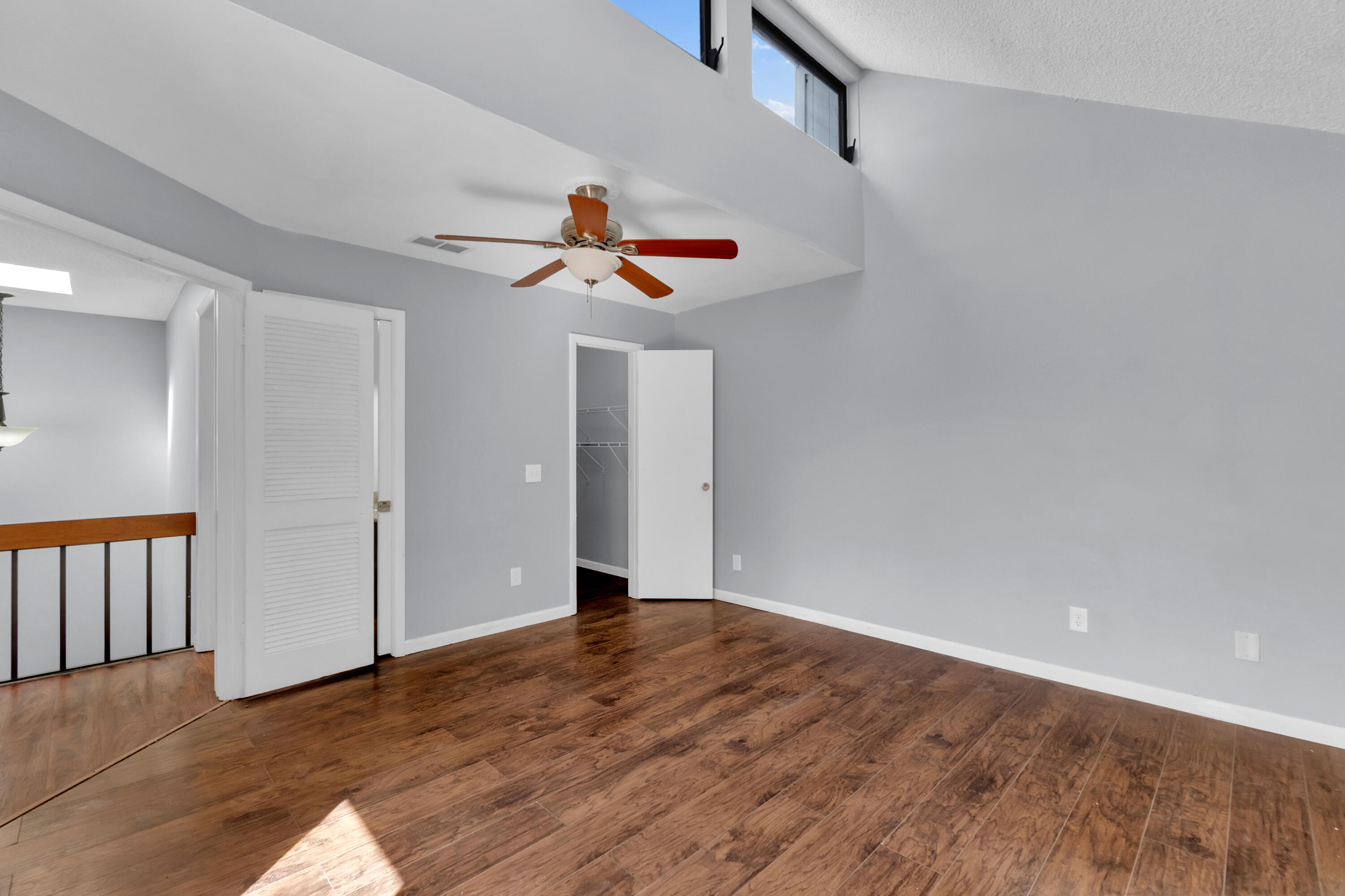 TARPON BAY VILLAS - Residential