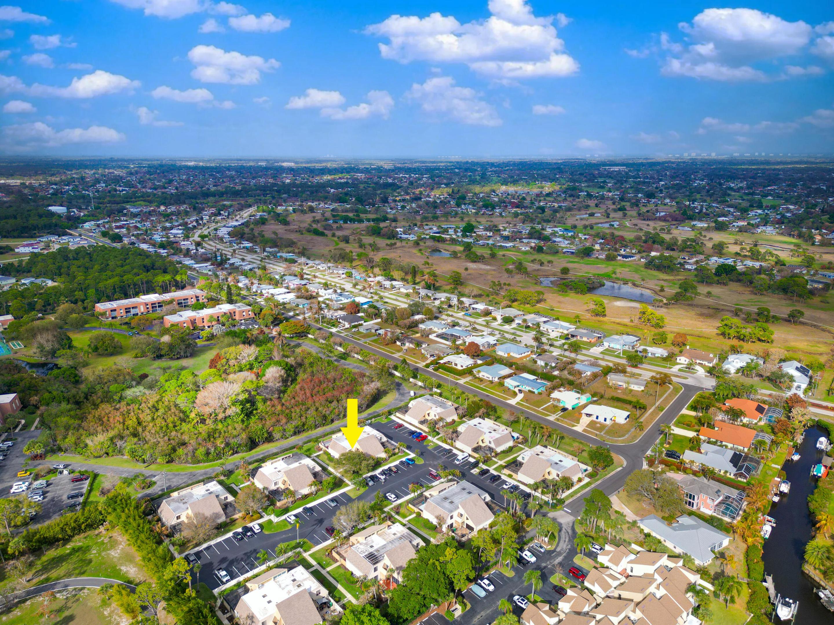TARPON BAY VILLAS - Residential
