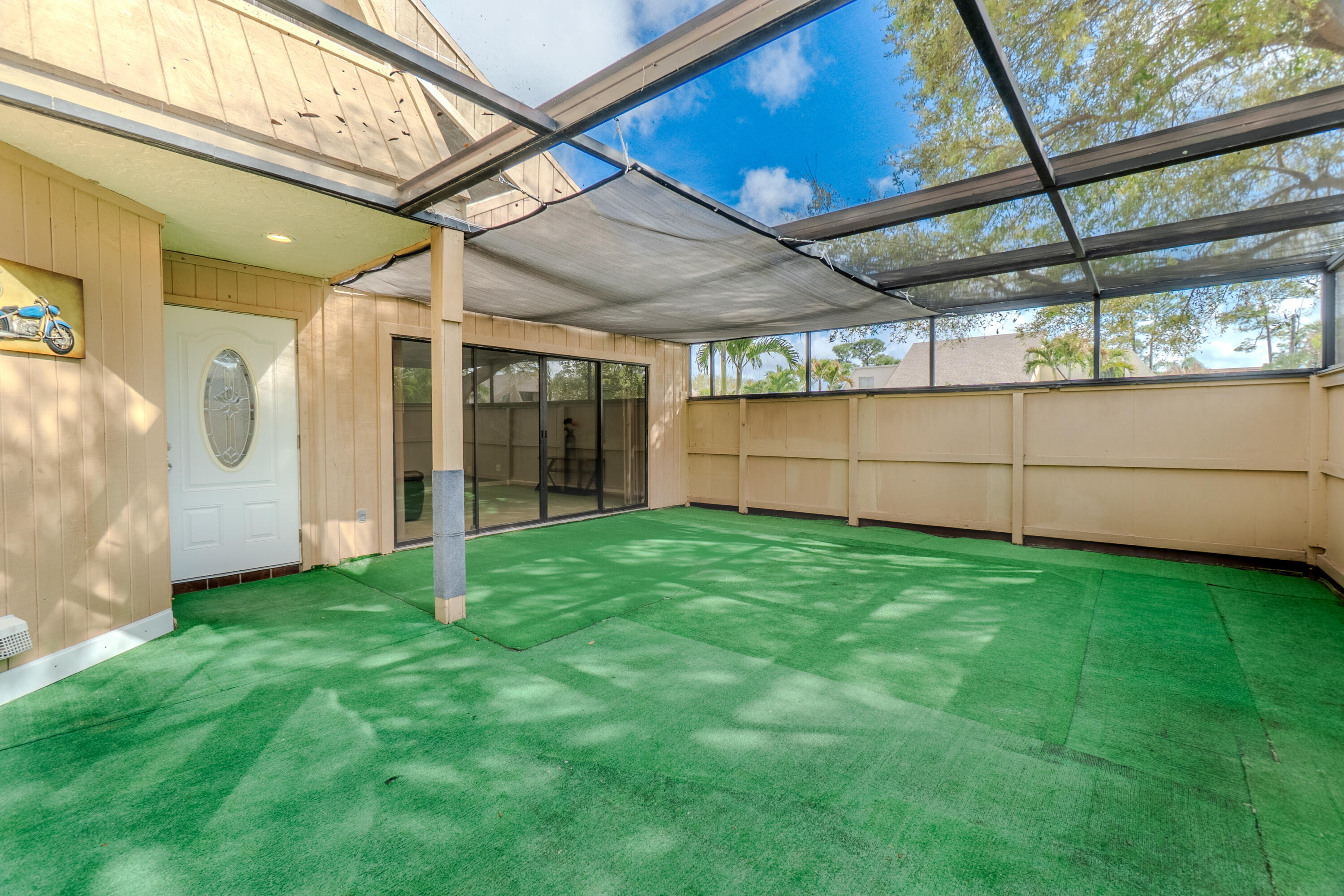 TARPON BAY VILLAS - Residential