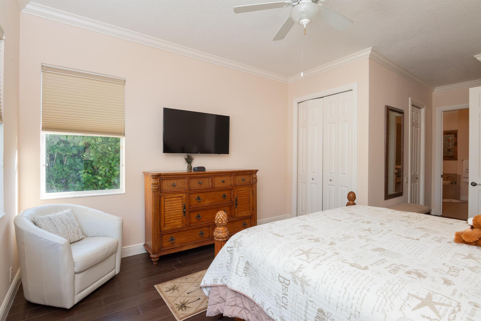 Ibis - La Strada - Residential