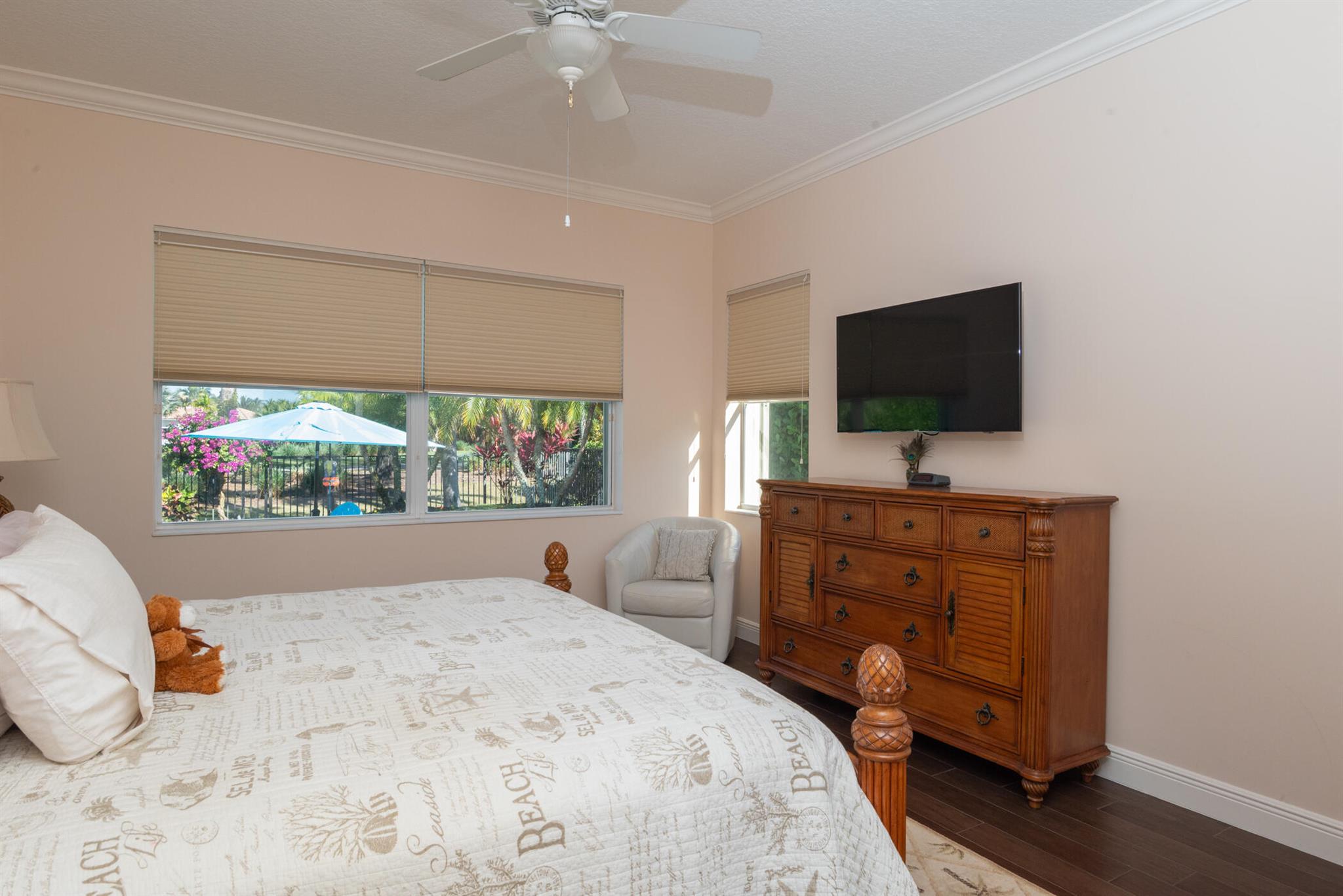 Ibis - La Strada - Residential