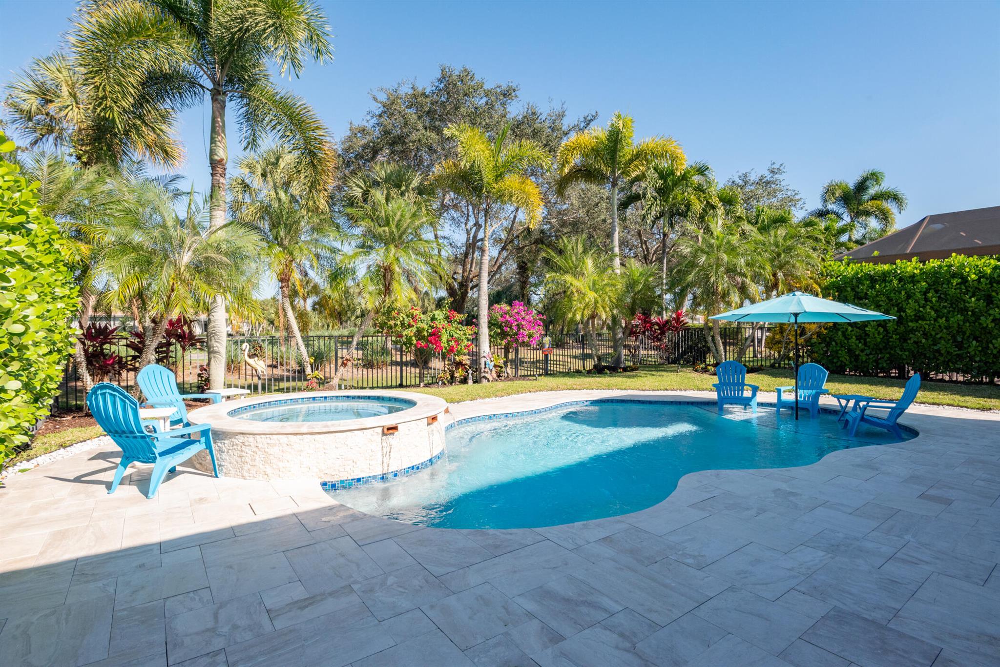 Ibis - La Strada - Residential