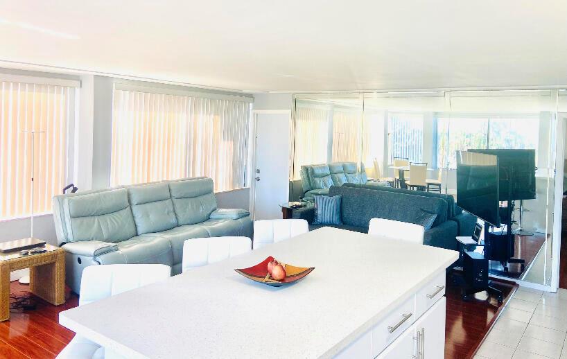 1500 Presidential Way 306