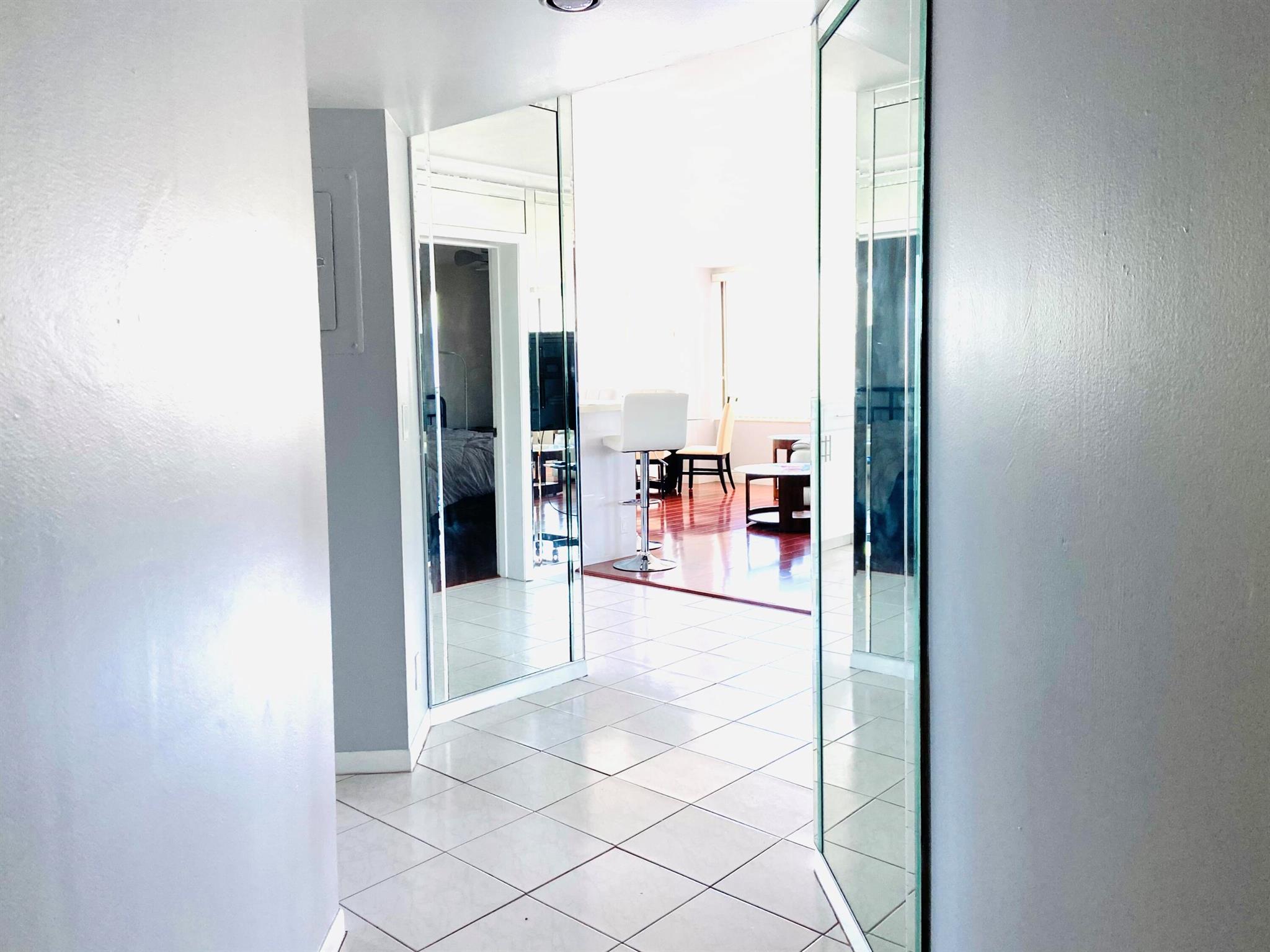 1500 Presidential Way 306
