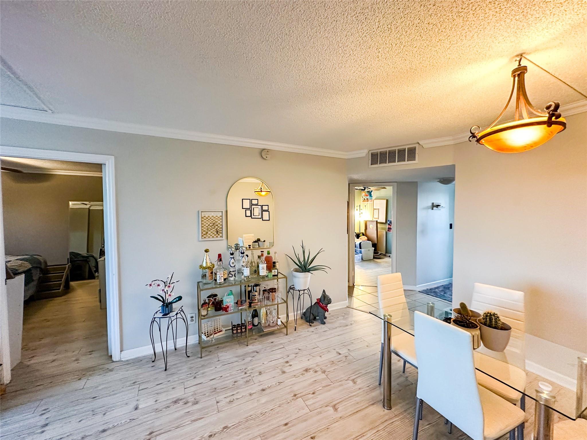 4501 NE 21st Ave 301