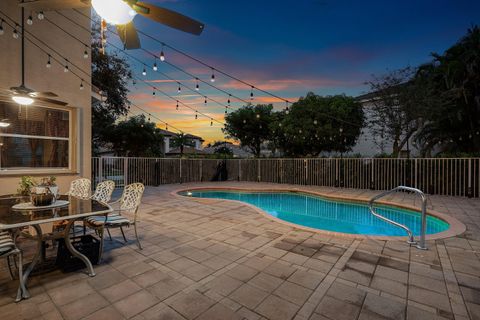Tiny photo for 9915 Via Bernini, Lake Worth, FL 33467 (MLS # R11136550)