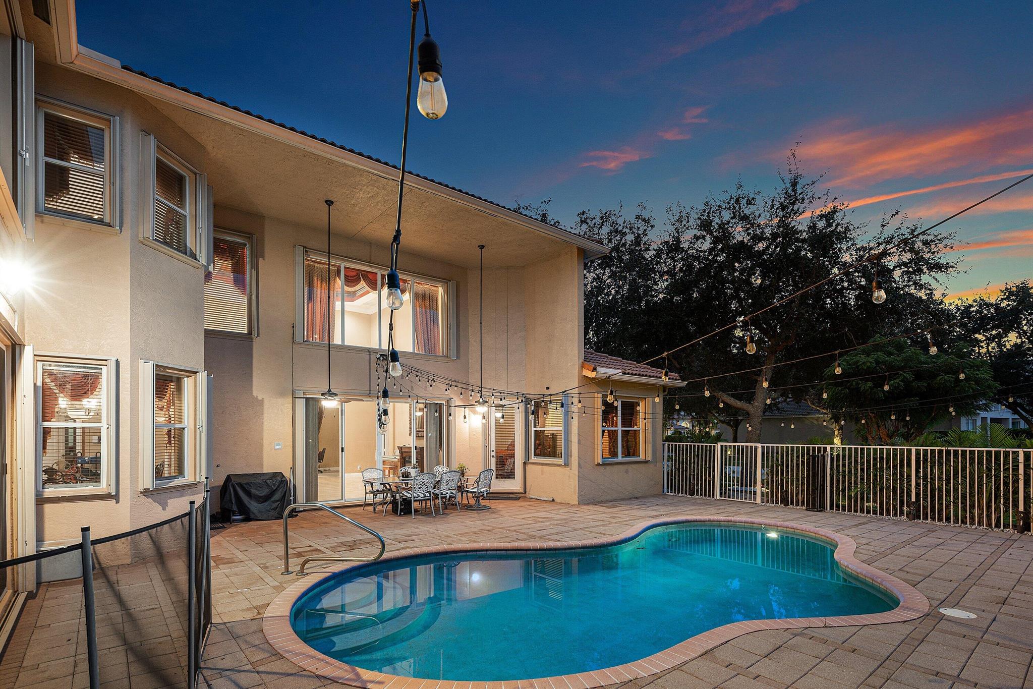 VILLAGES OF WINDSOR 1 - Residential