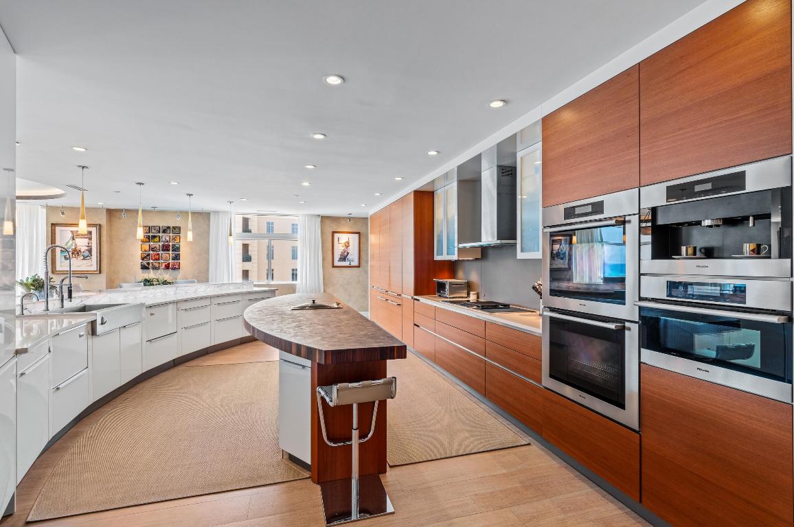 ARAGON - Residential