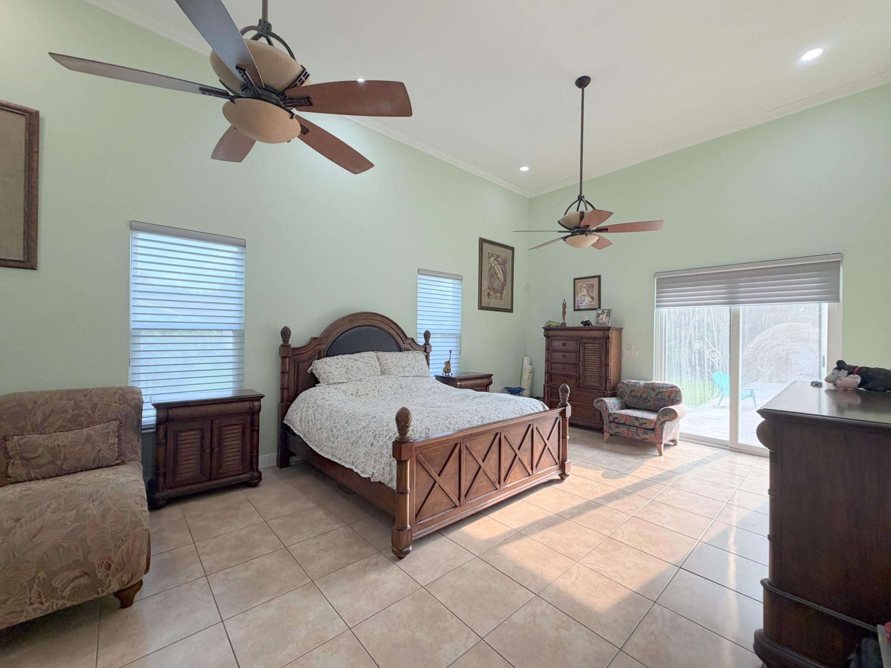 D & M ACRES - Residential