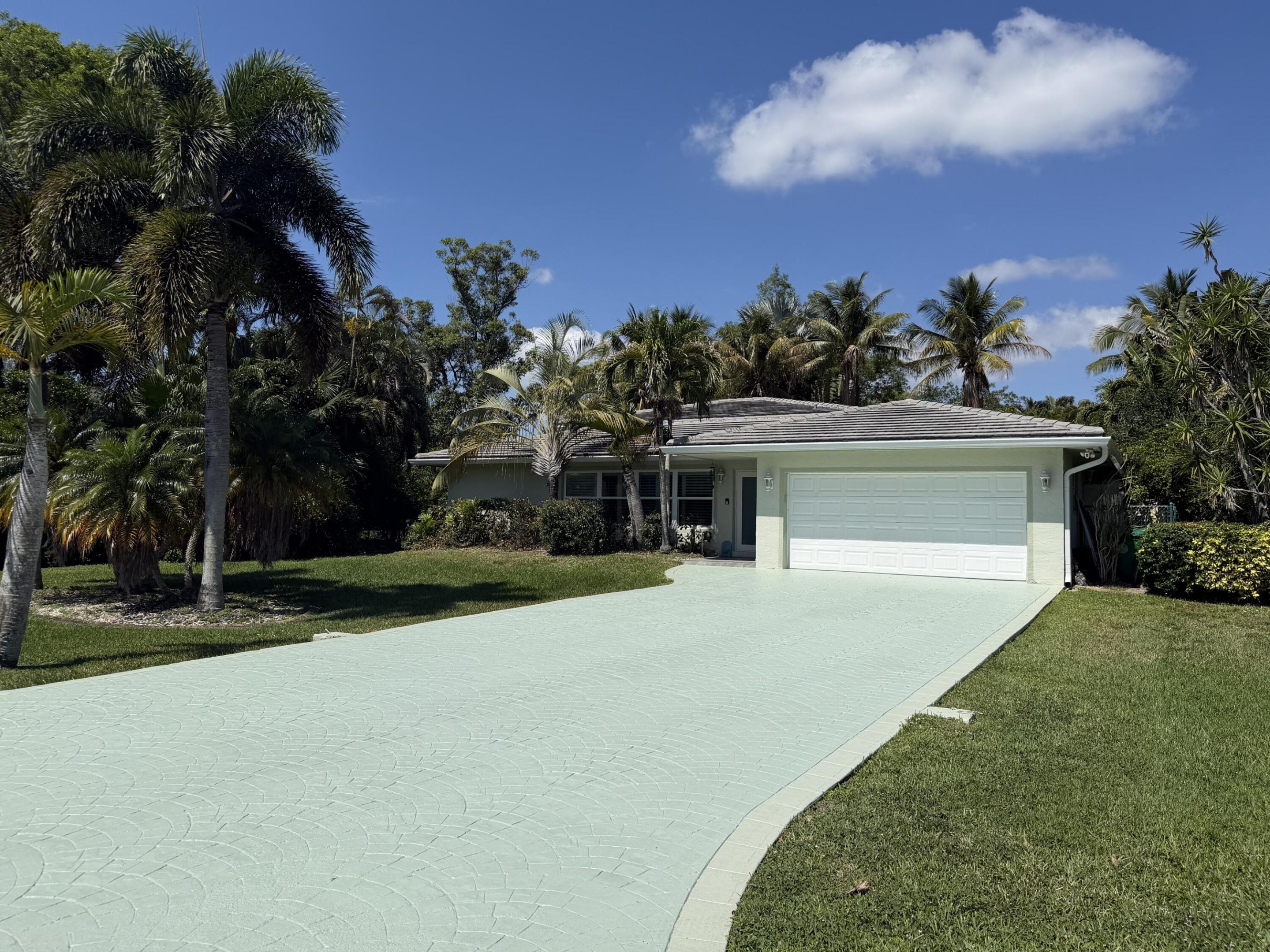 D & M ACRES - Residential