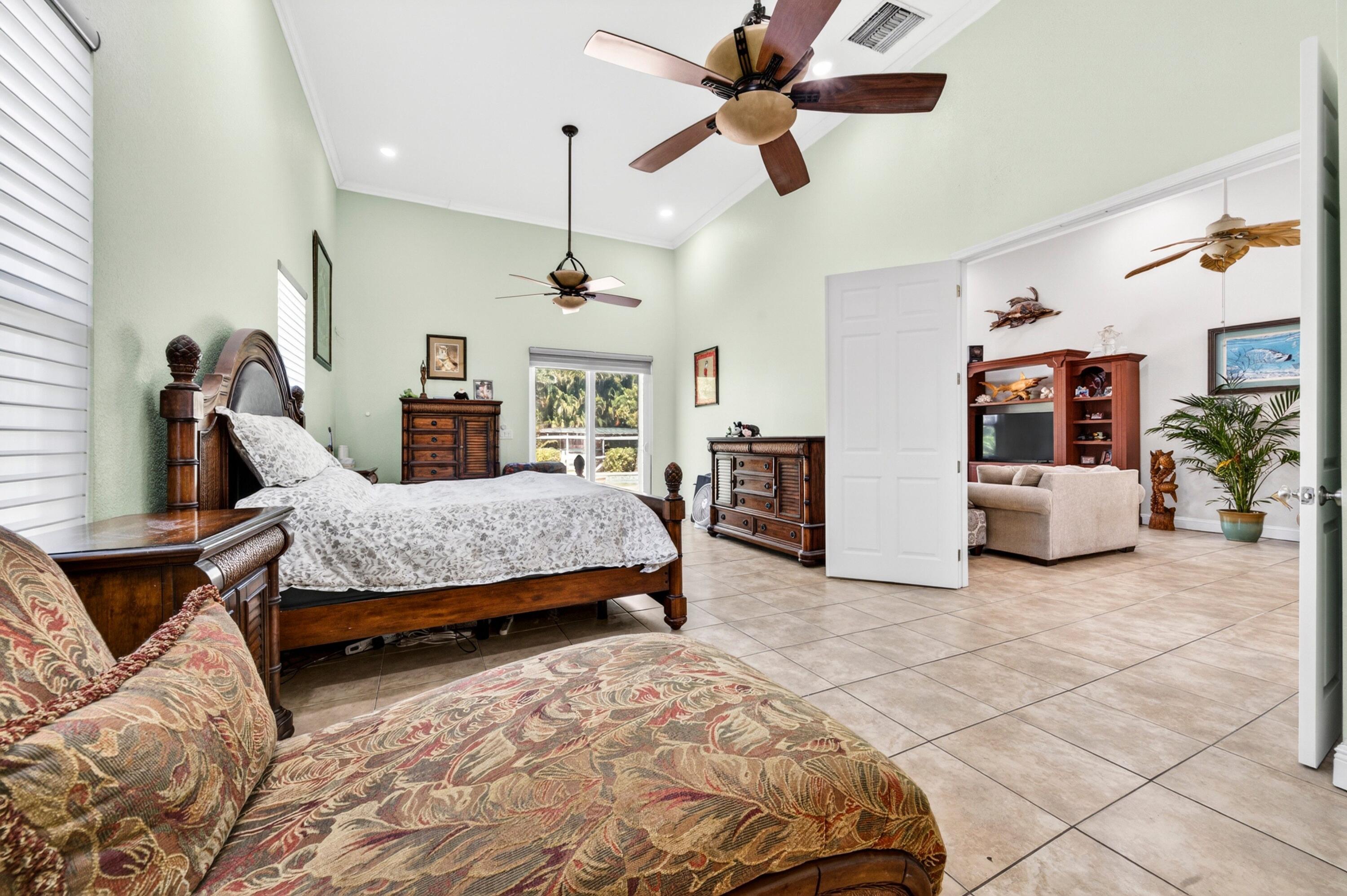D & M ACRES - Residential
