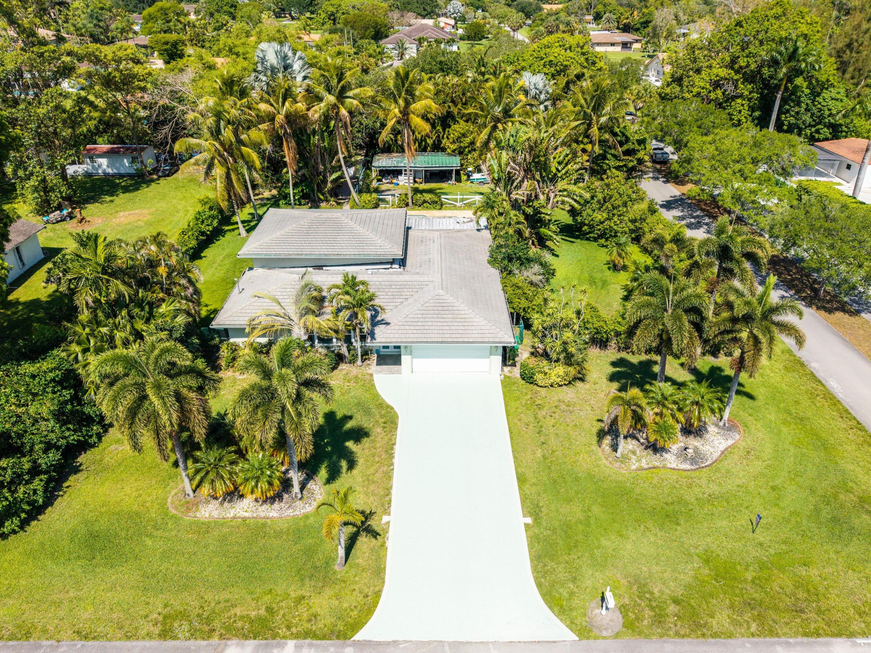 D & M ACRES - Residential