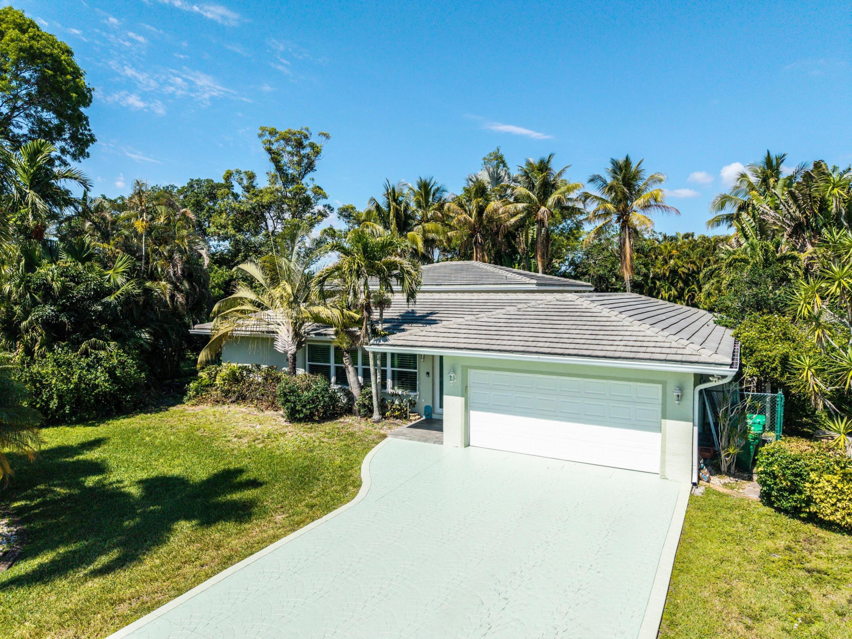 D & M ACRES - Residential