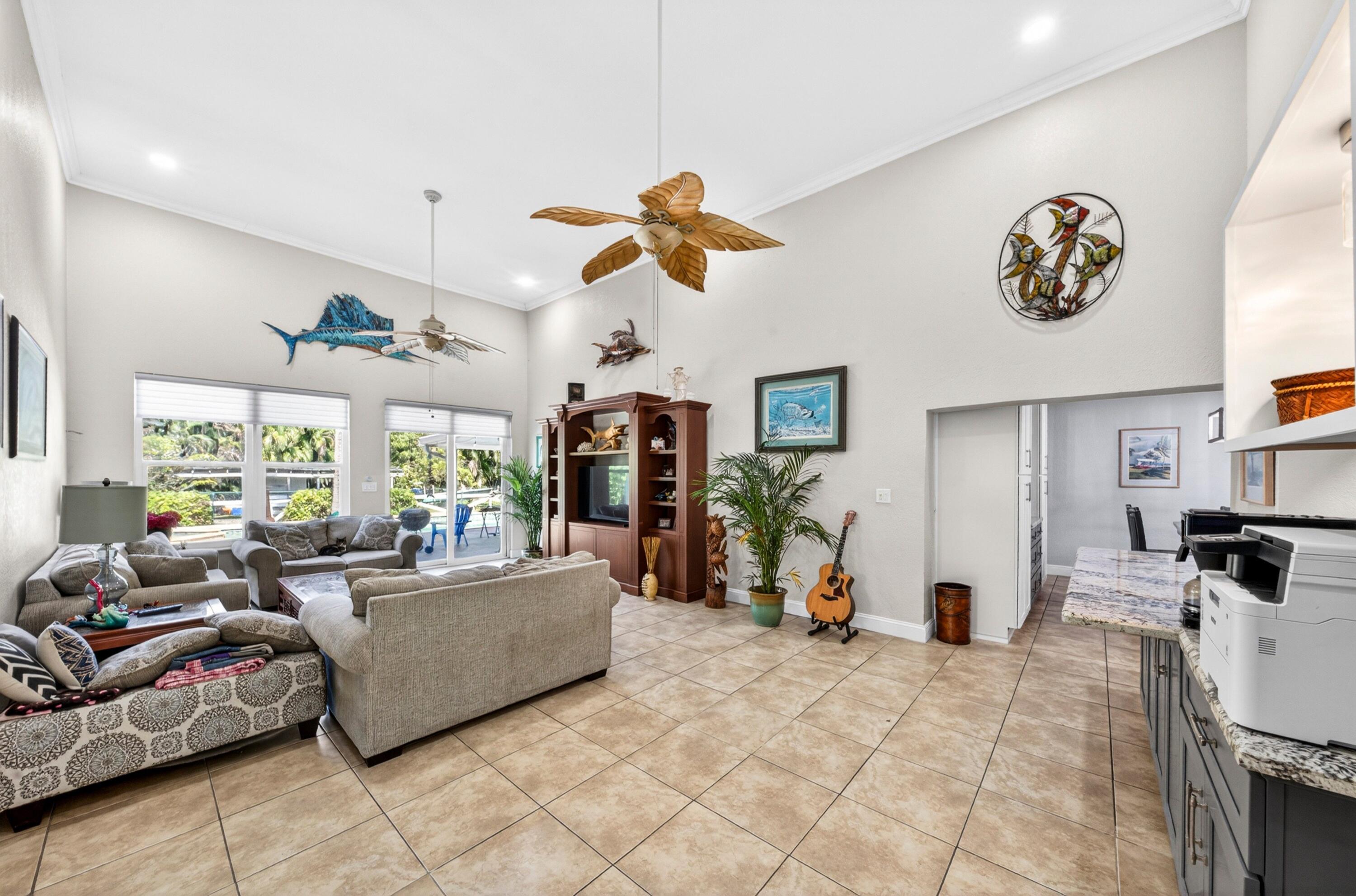 D & M ACRES - Residential