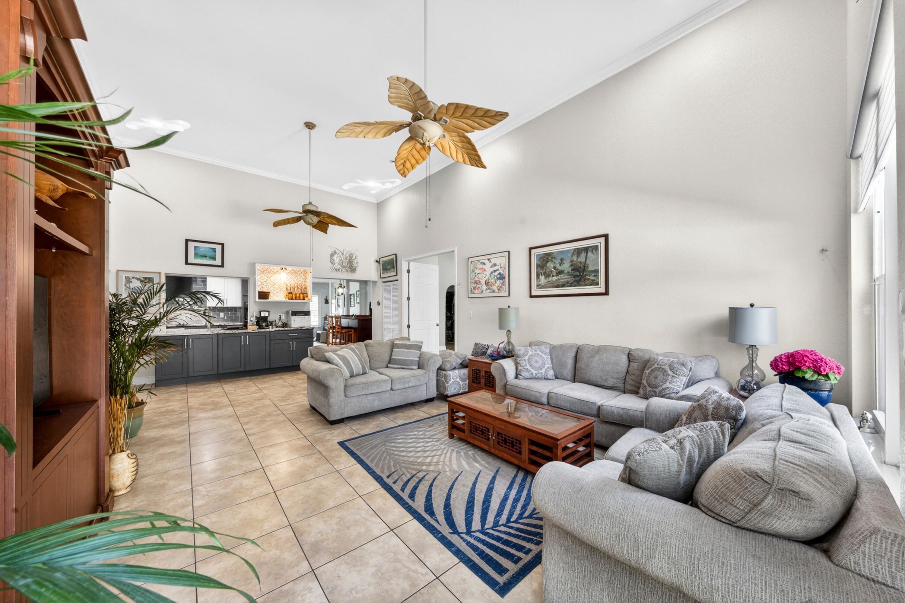 D & M ACRES - Residential