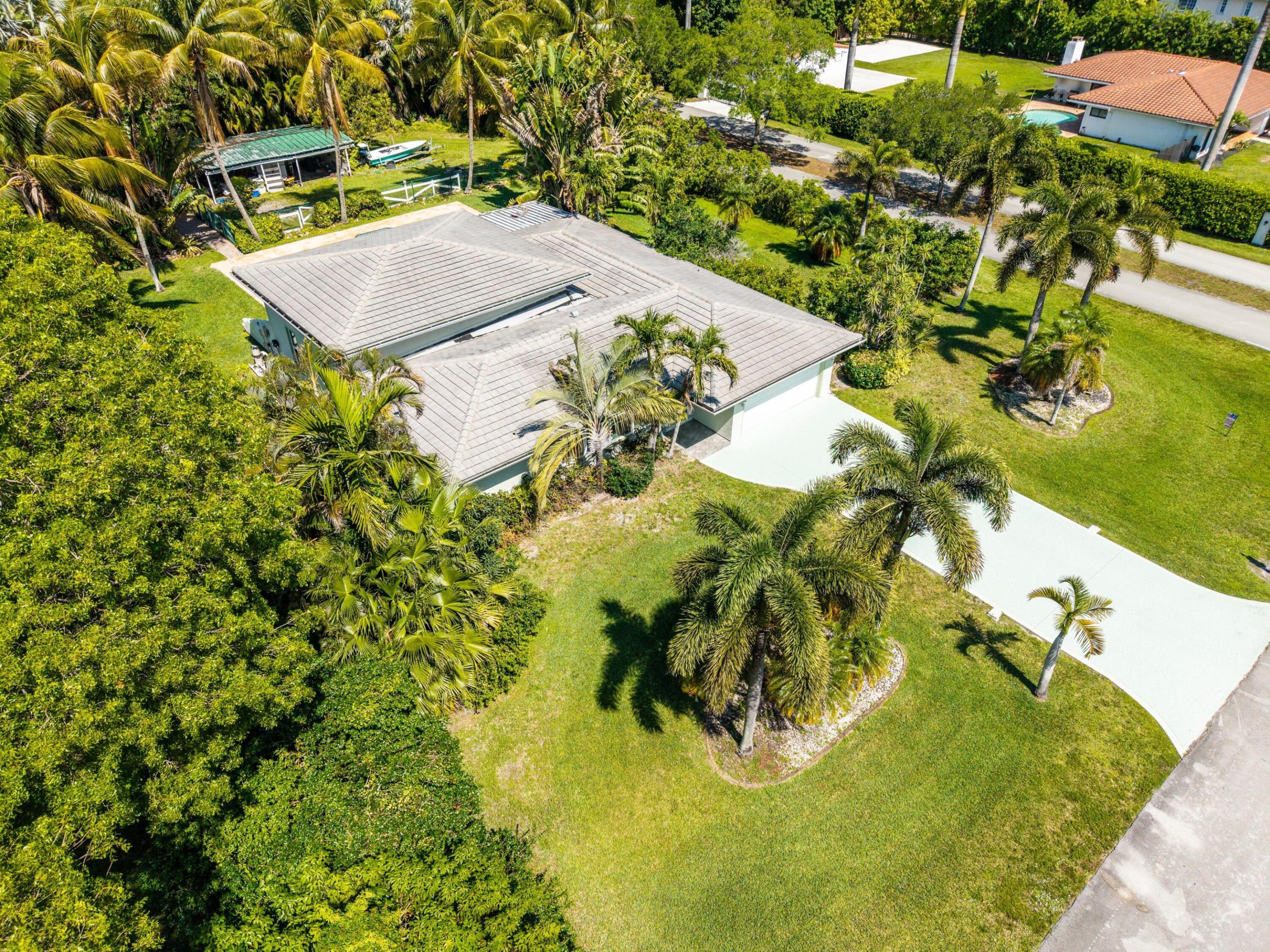 D & M ACRES - Residential