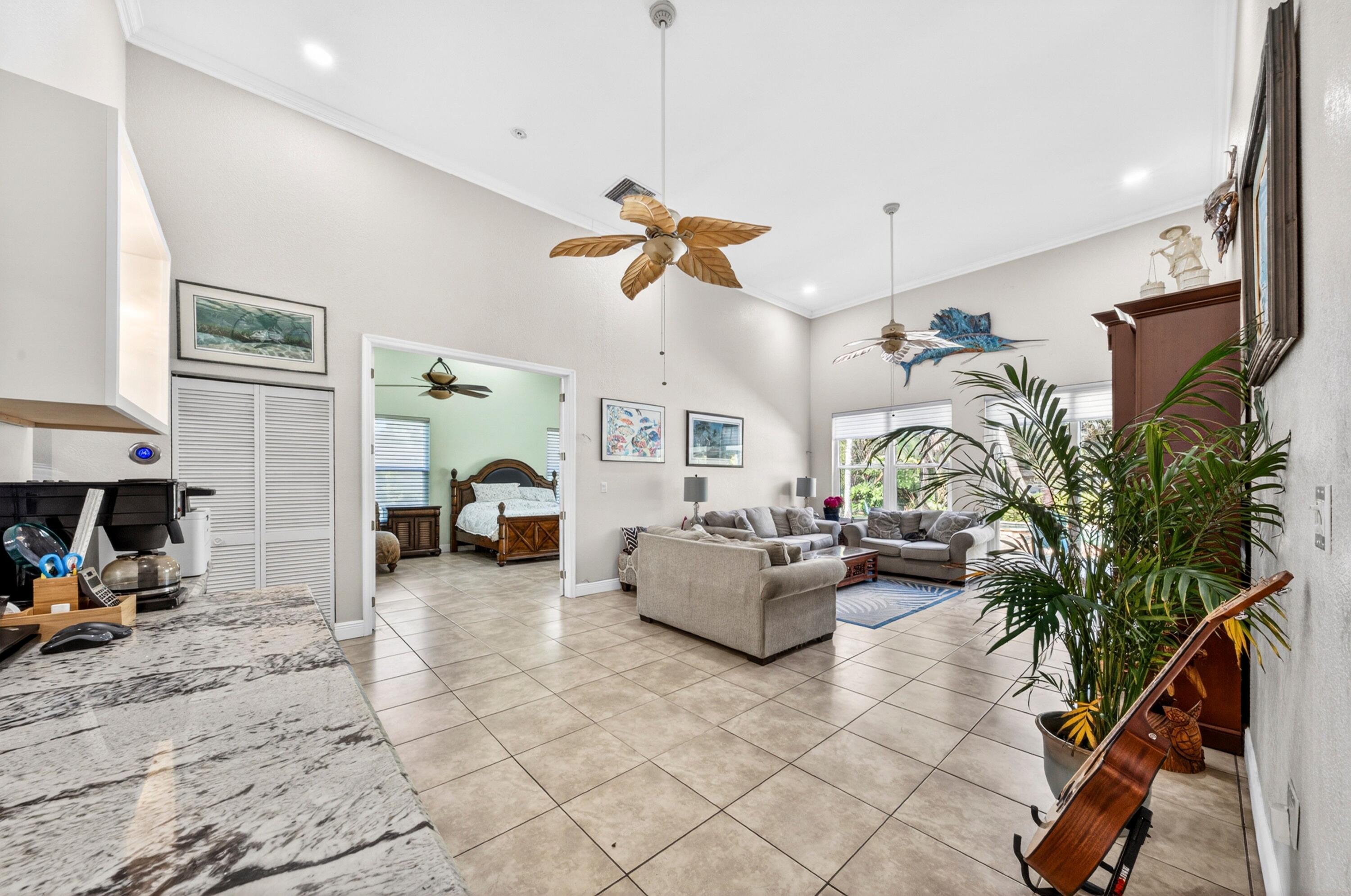 D & M ACRES - Residential