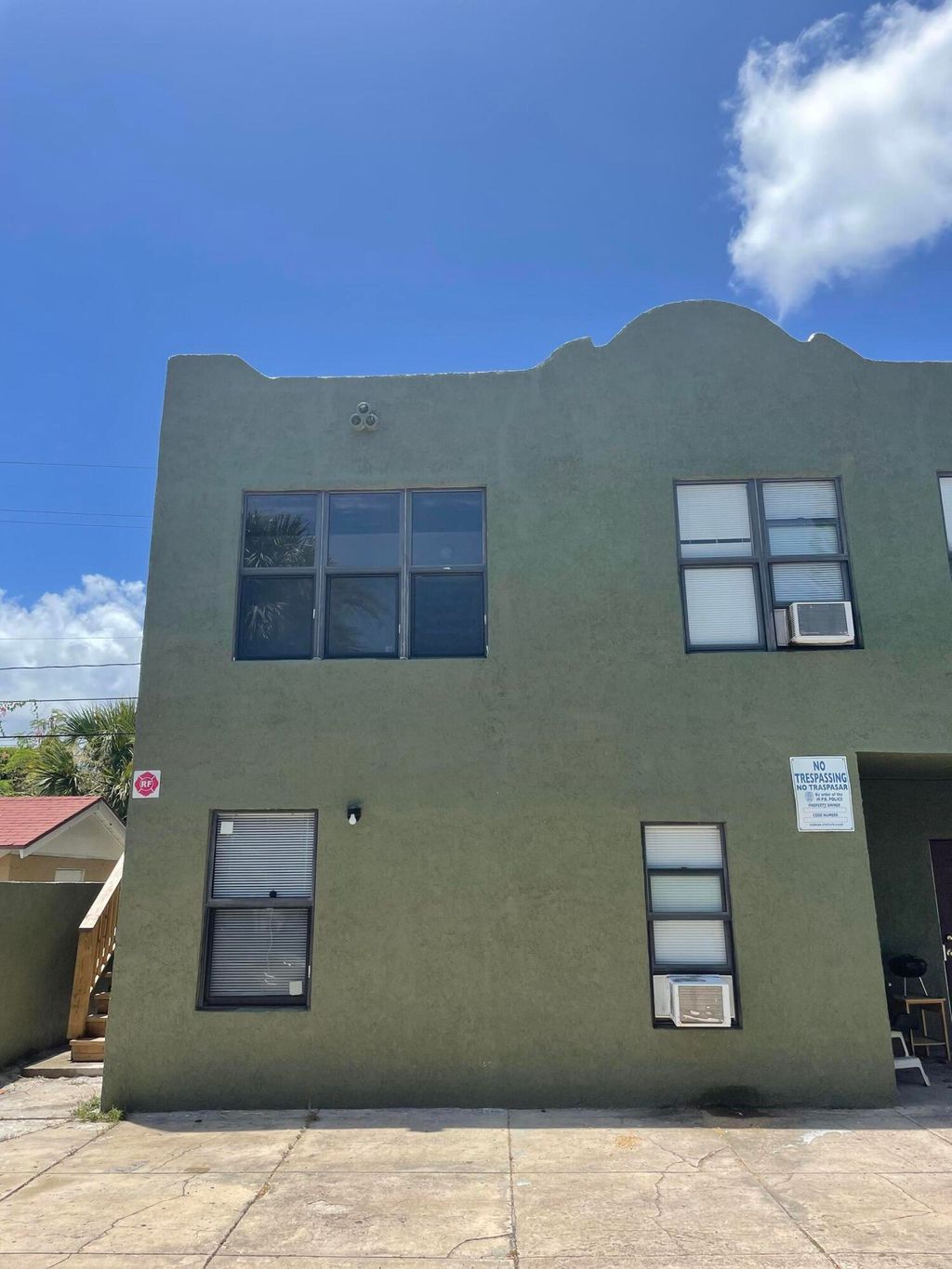 Photo of 432 15th Street #2, West Palm Beach, FL 33401 (MLS # B26026915)