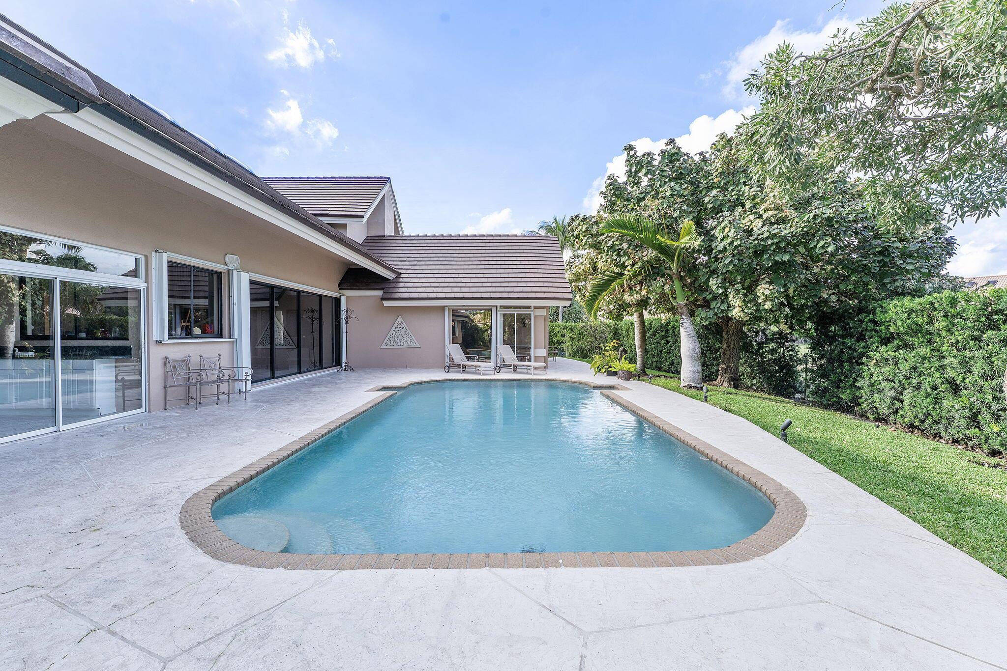 ENCANTADA - Residential