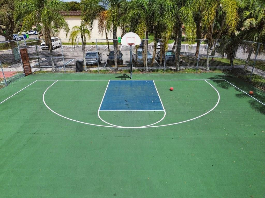 Sunblest Townhomes - Residential