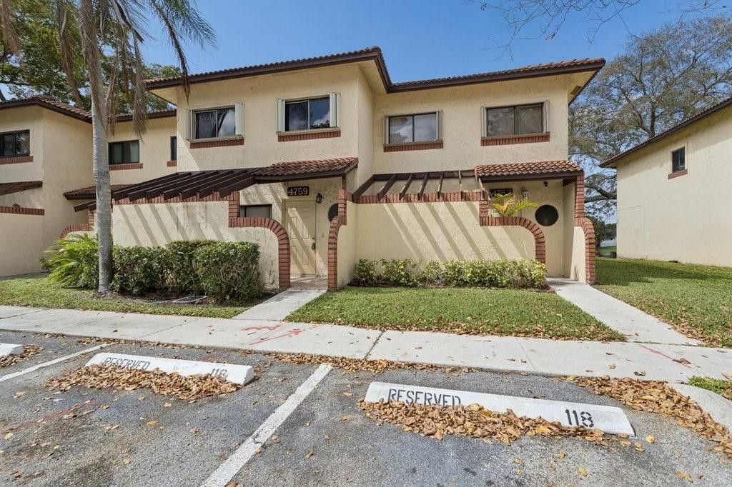 Photo of 4759 NW 90th Avenue, Sunrise, FL 33351 (MLS # F10556654)