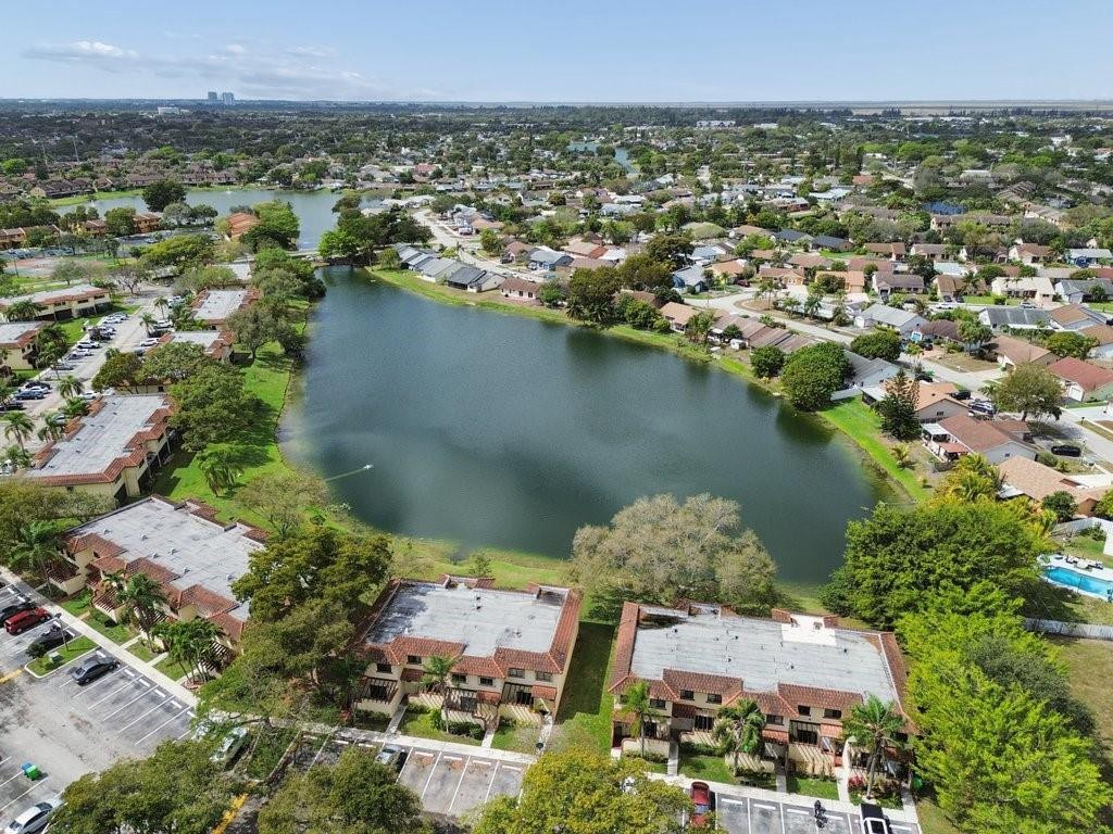 Sunblest Townhomes - Residential