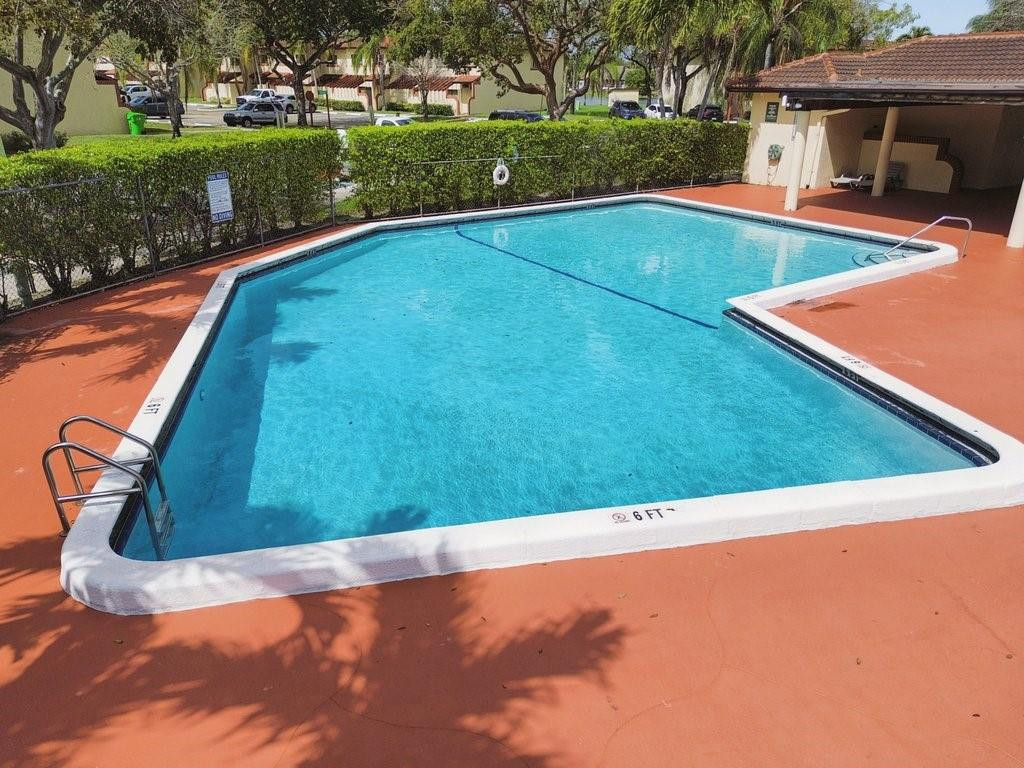 Sunblest Townhomes - Residential