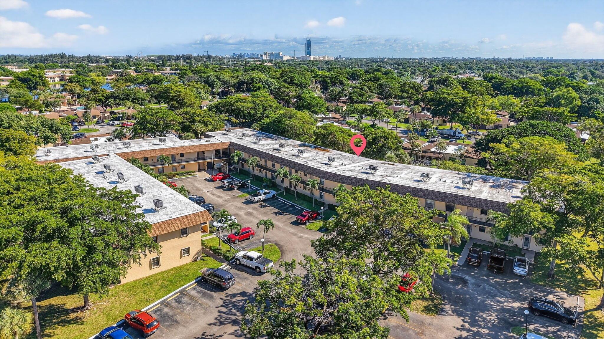 VILLAS AT CARRIAGE HILLS - Residential
